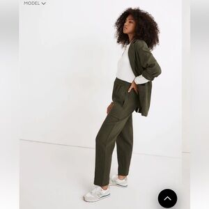 Madewell Pull-On High-Rise Tapered Pants in Diamond Jacquard